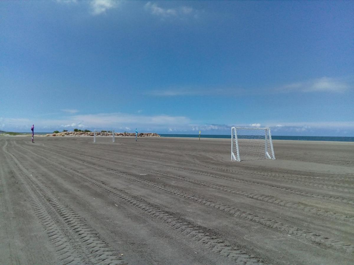 Junto Al Mar Y El Manglar Hotel Cartagena Exterior photo